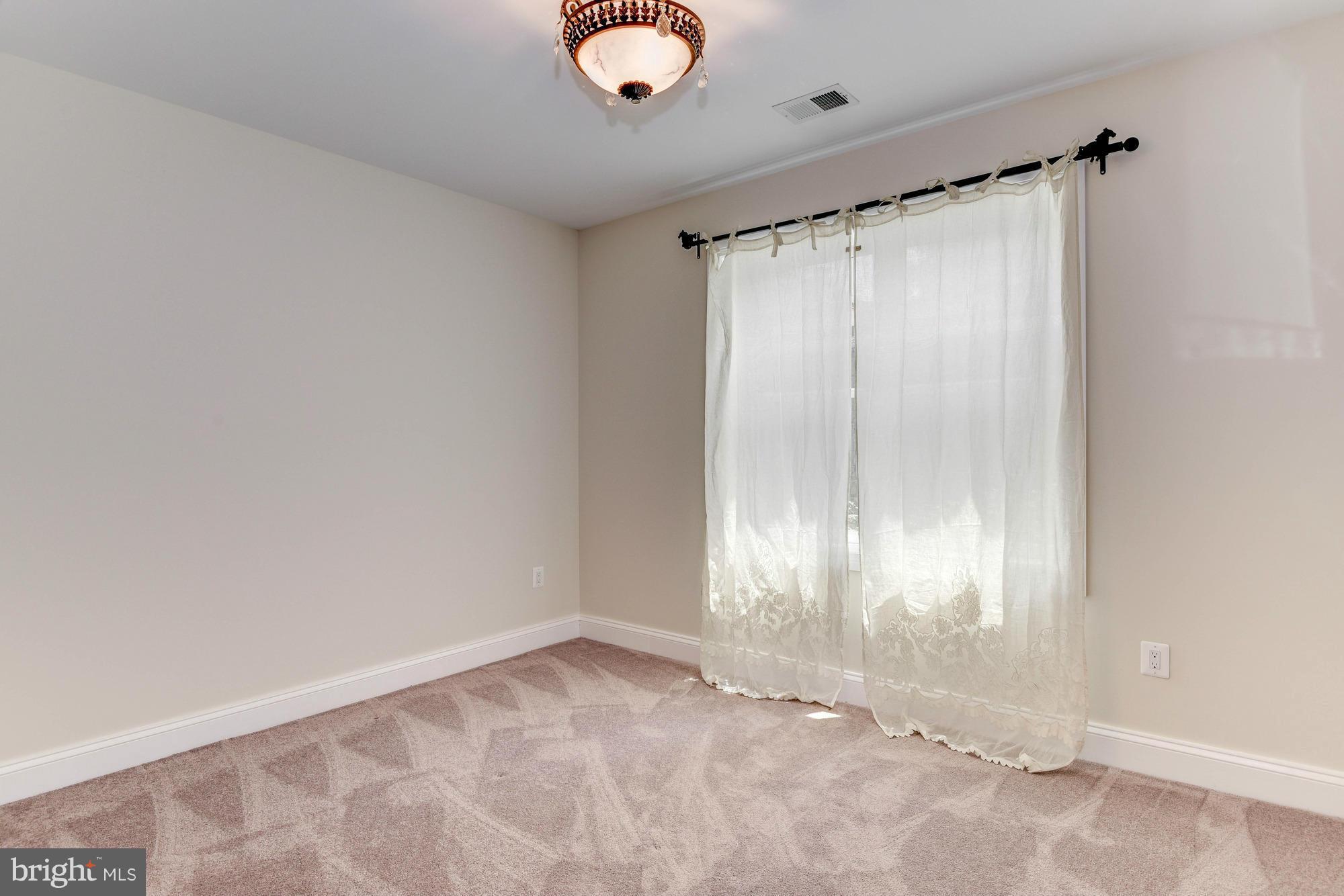 MINOR HILL - Residential