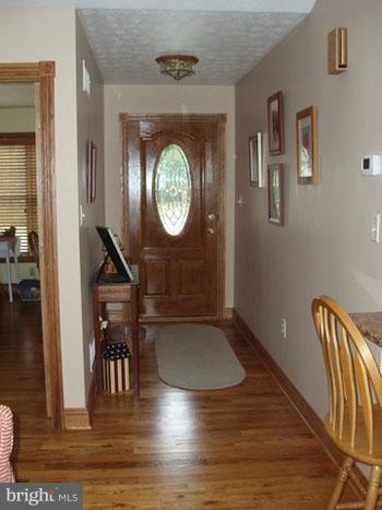 FAIRVIEW OAKS - Residential