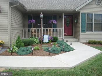 FAIRVIEW OAKS - Residential