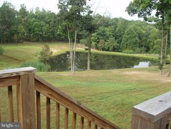 FAIRVIEW OAKS - Residential