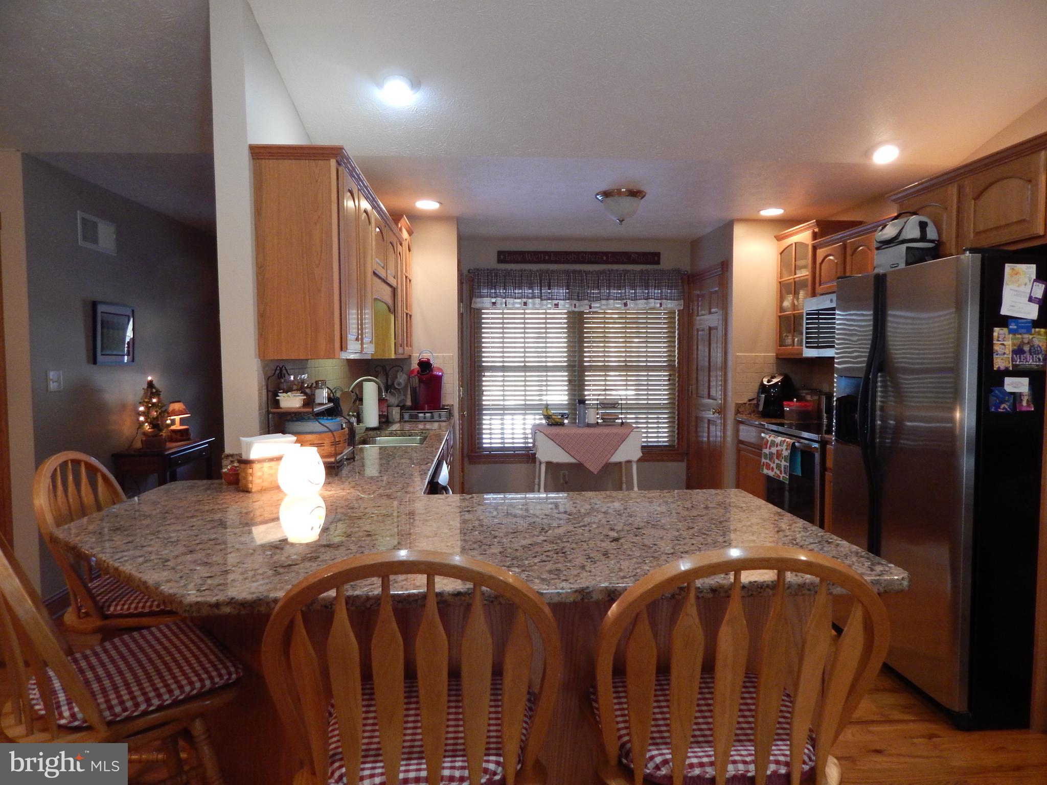 FAIRVIEW OAKS - Residential