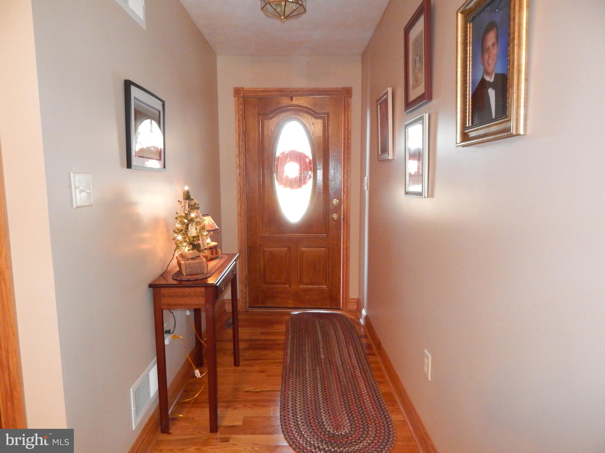 FAIRVIEW OAKS - Residential