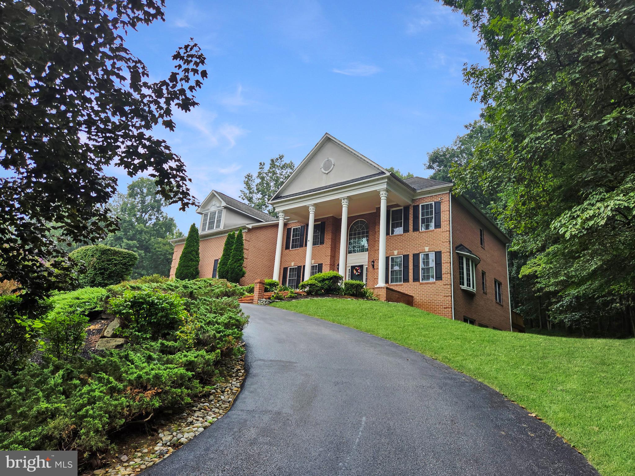 3748 RUNNING SPRINGS ROAD