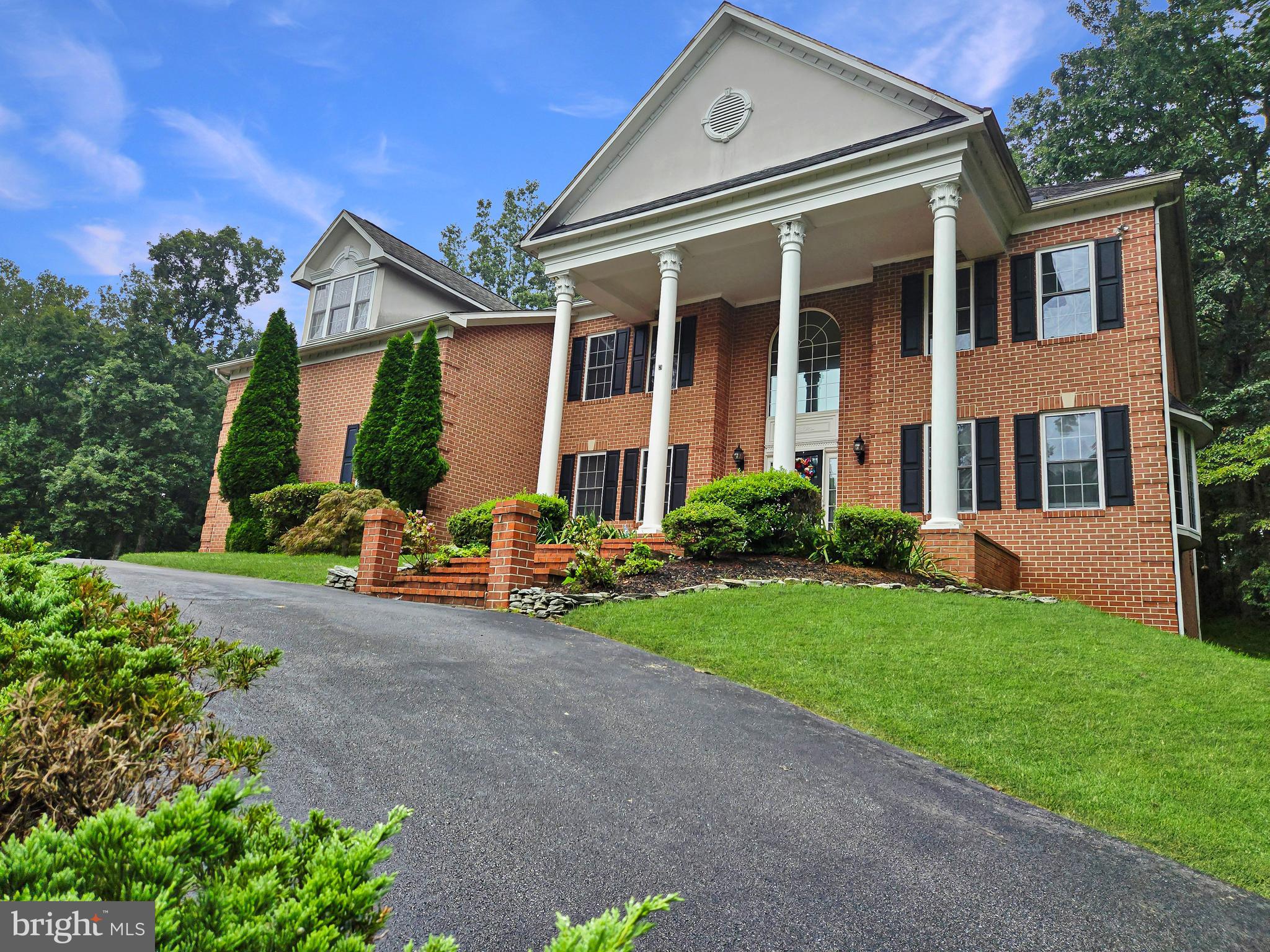 3748 RUNNING SPRINGS ROAD