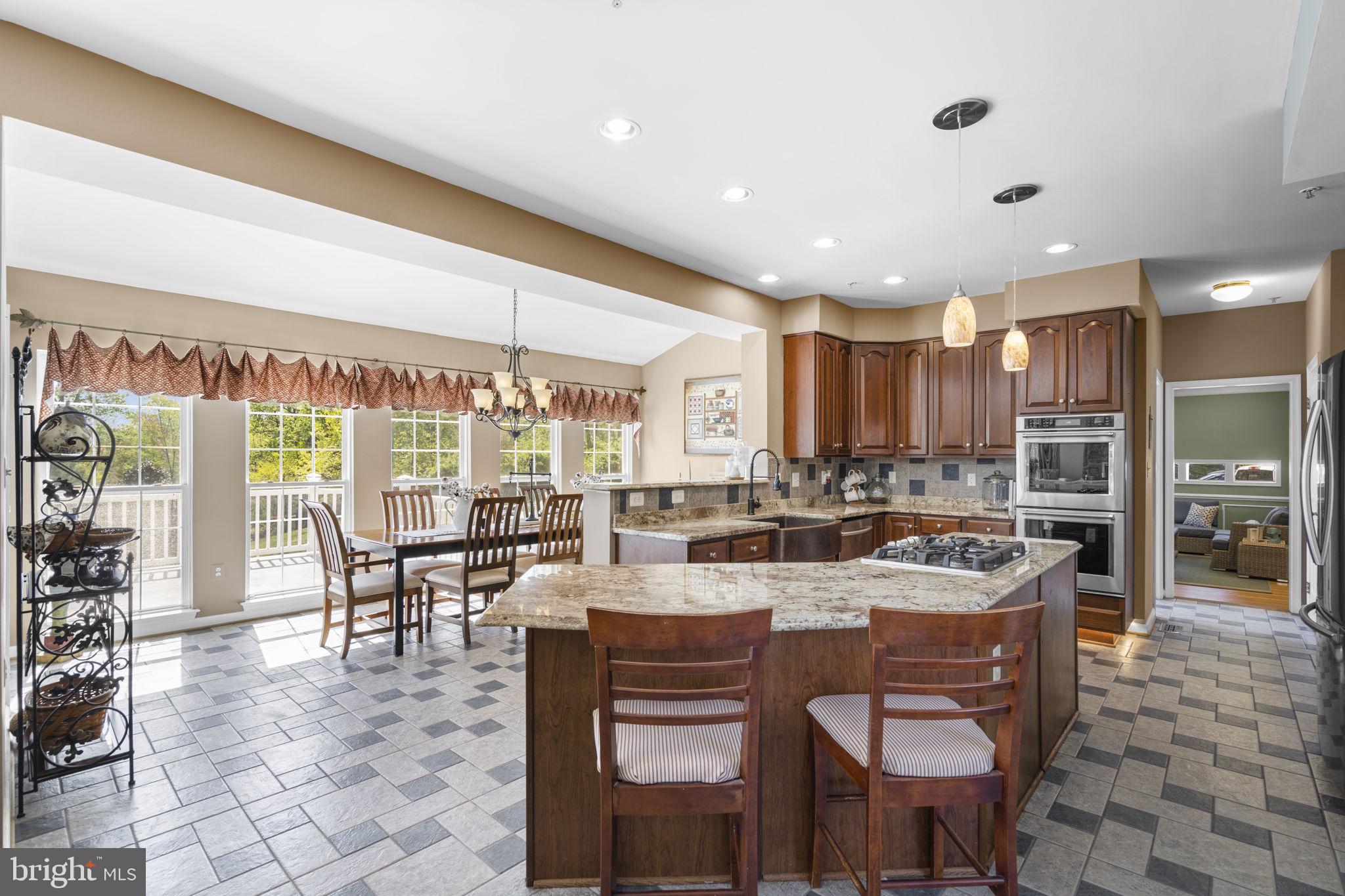COLESVILLE OUTSIDE - Residential