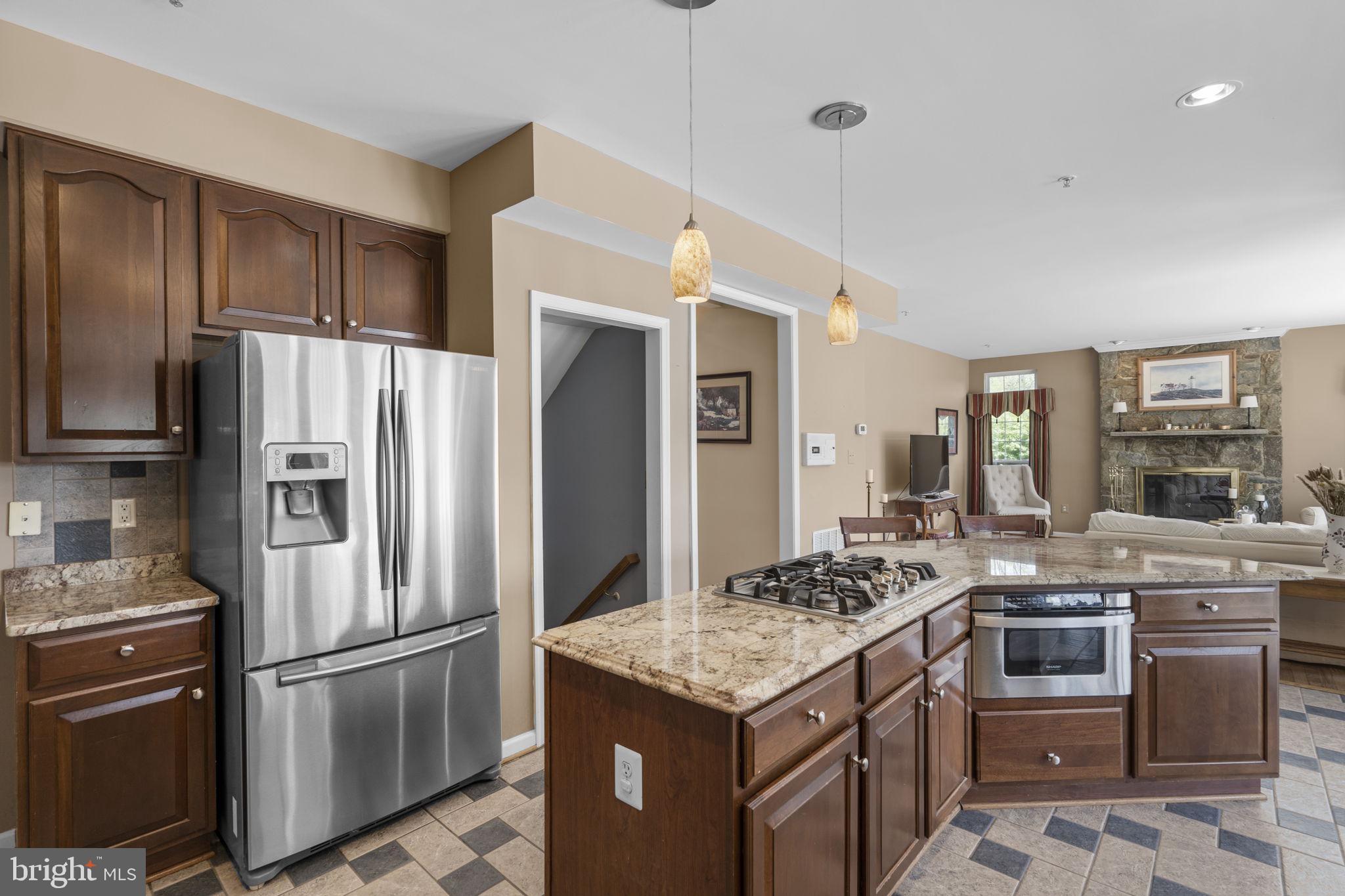COLESVILLE OUTSIDE - Residential