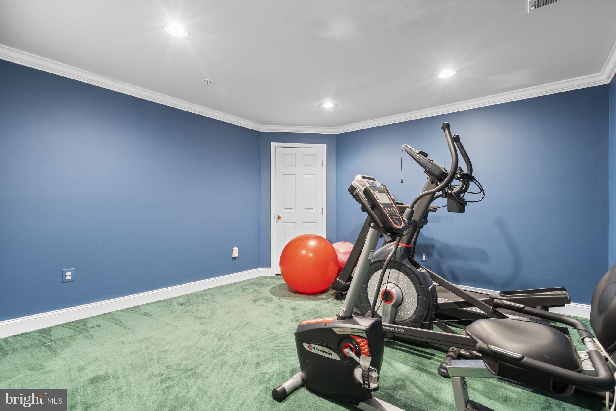 COLESVILLE OUTSIDE - Residential