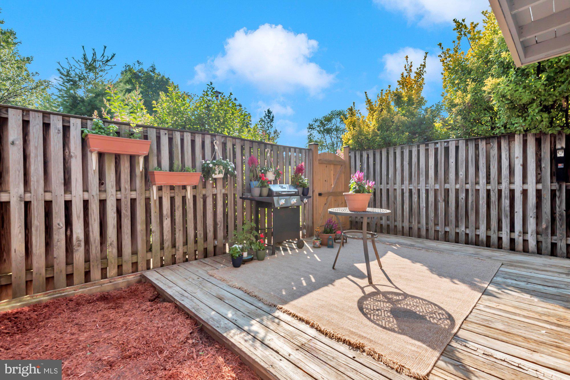 VILLAGE OF WILDE LAKE - Residential