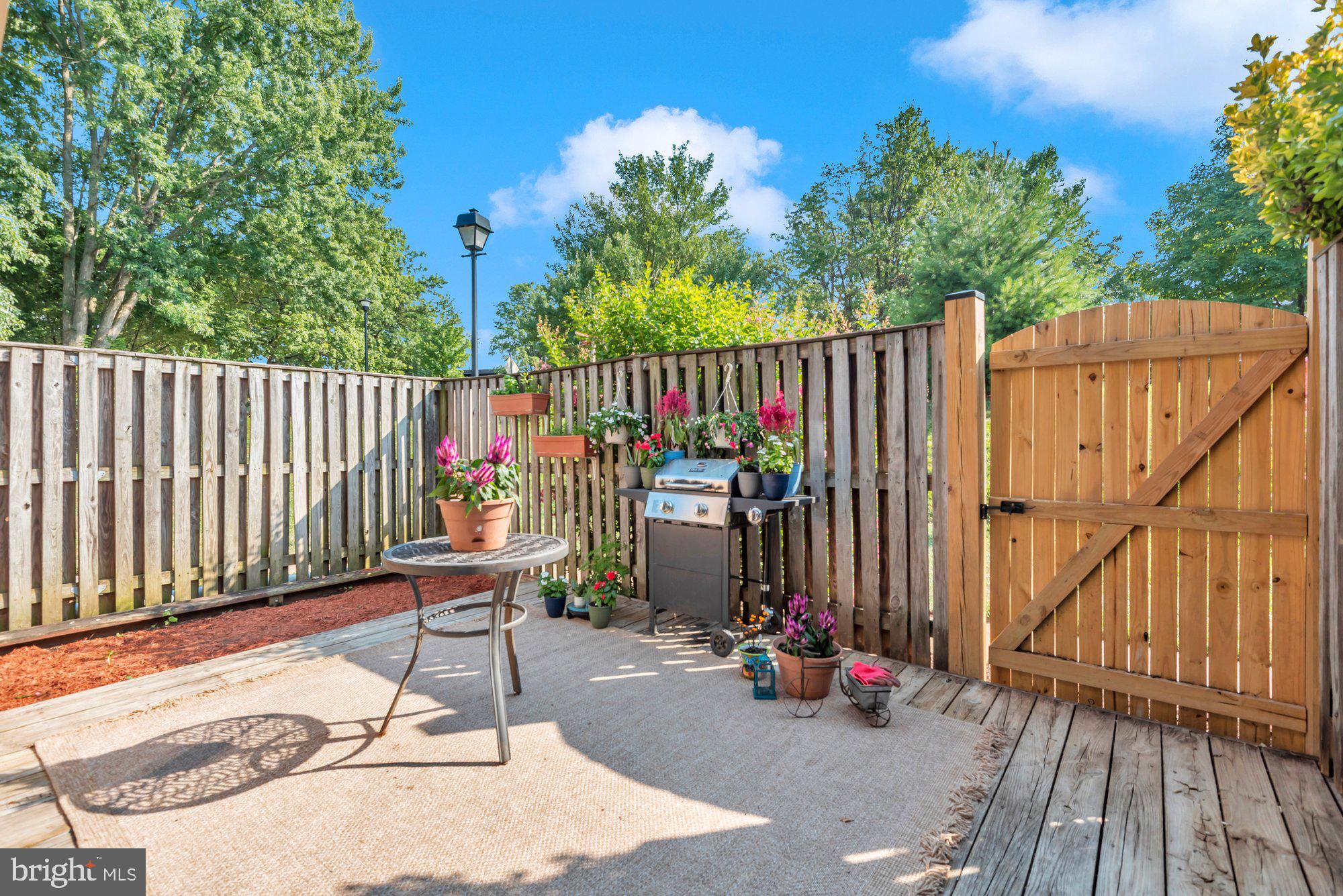 VILLAGE OF WILDE LAKE - Residential