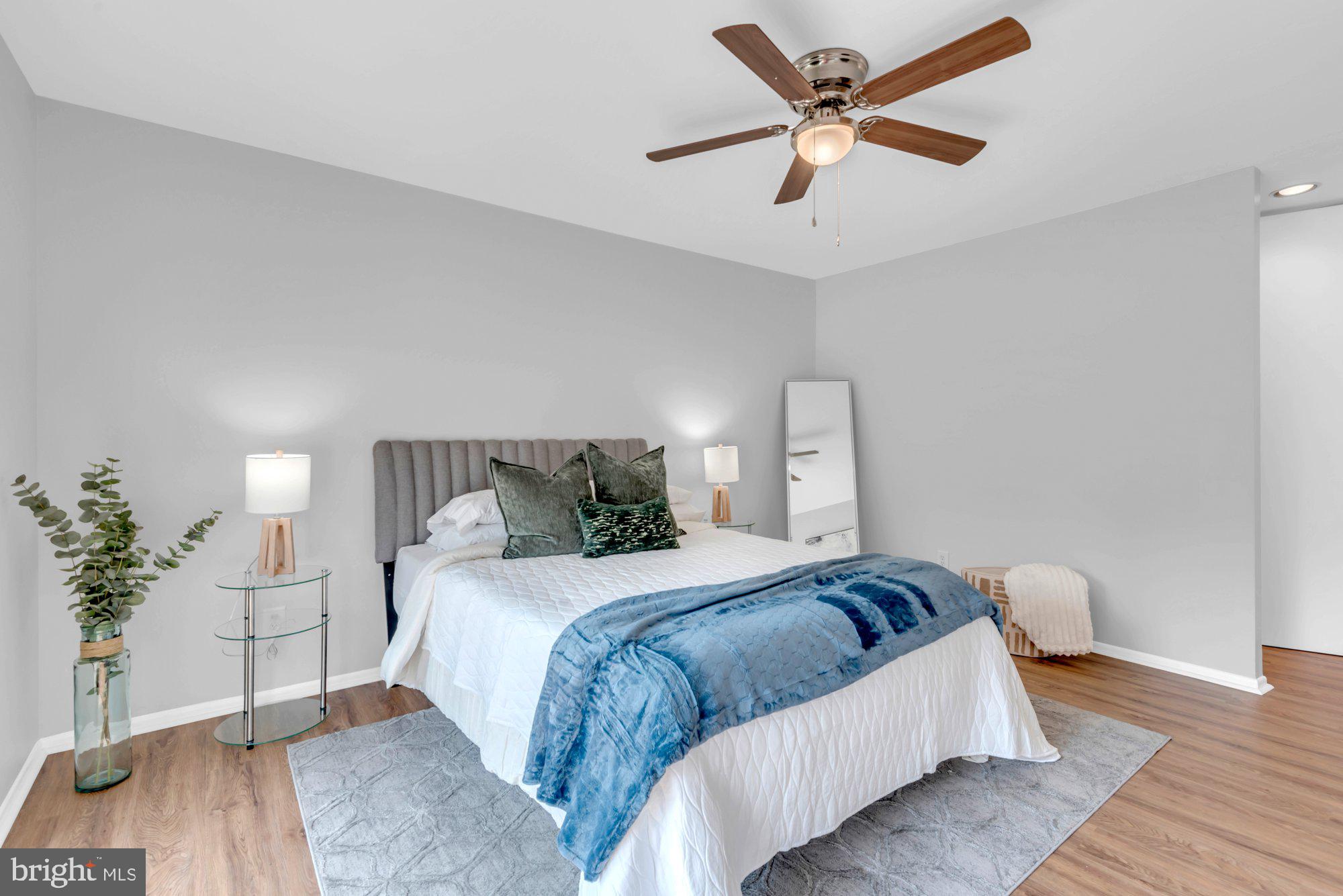 VILLAGE OF WILDE LAKE - Residential