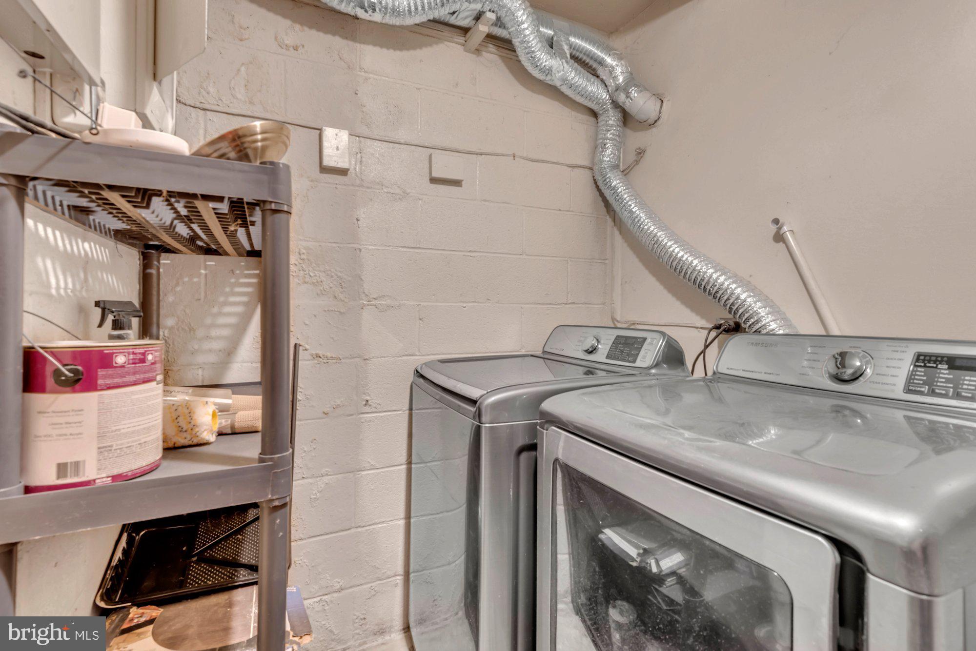 VILLAGE OF WILDE LAKE - Residential