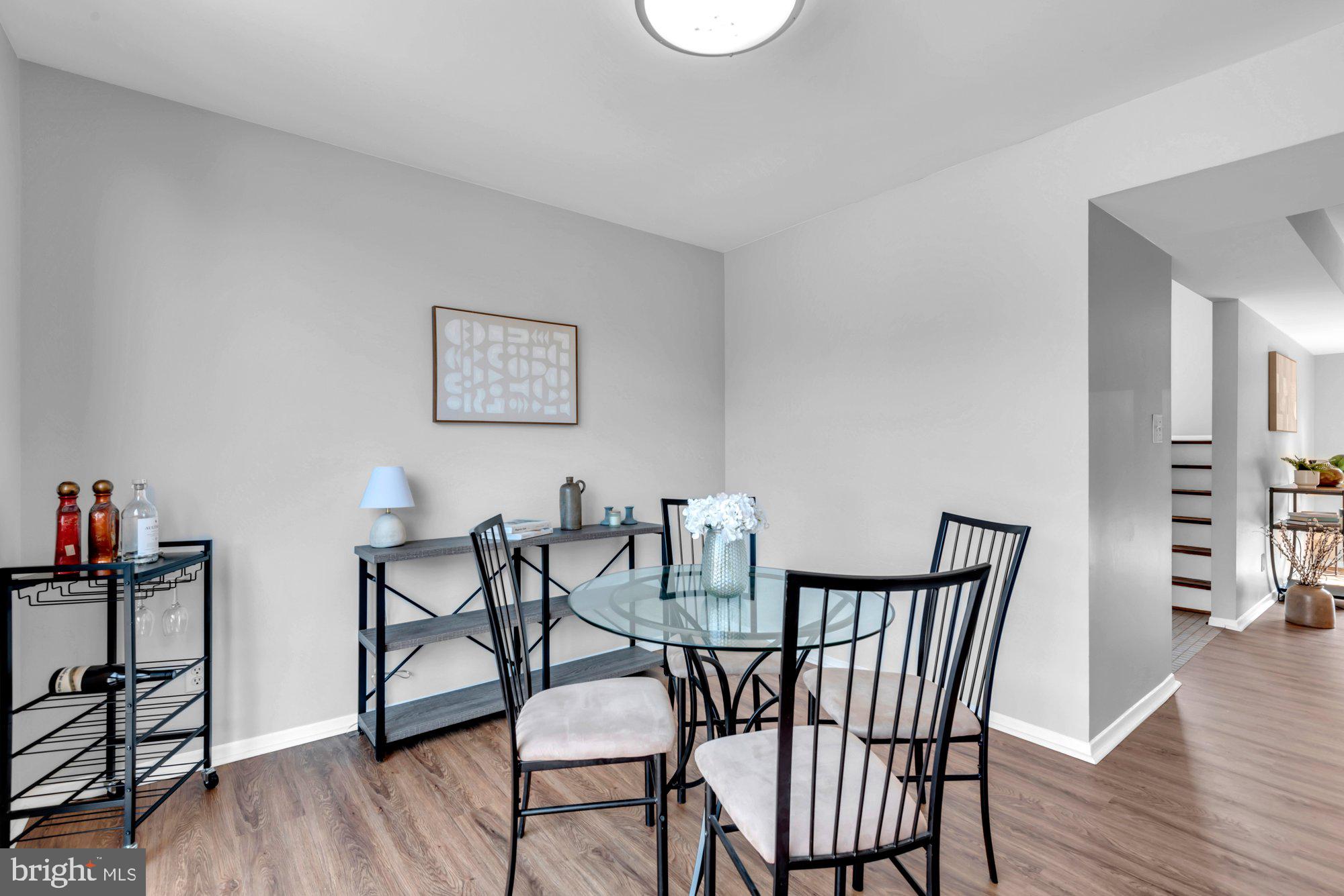 VILLAGE OF WILDE LAKE - Residential