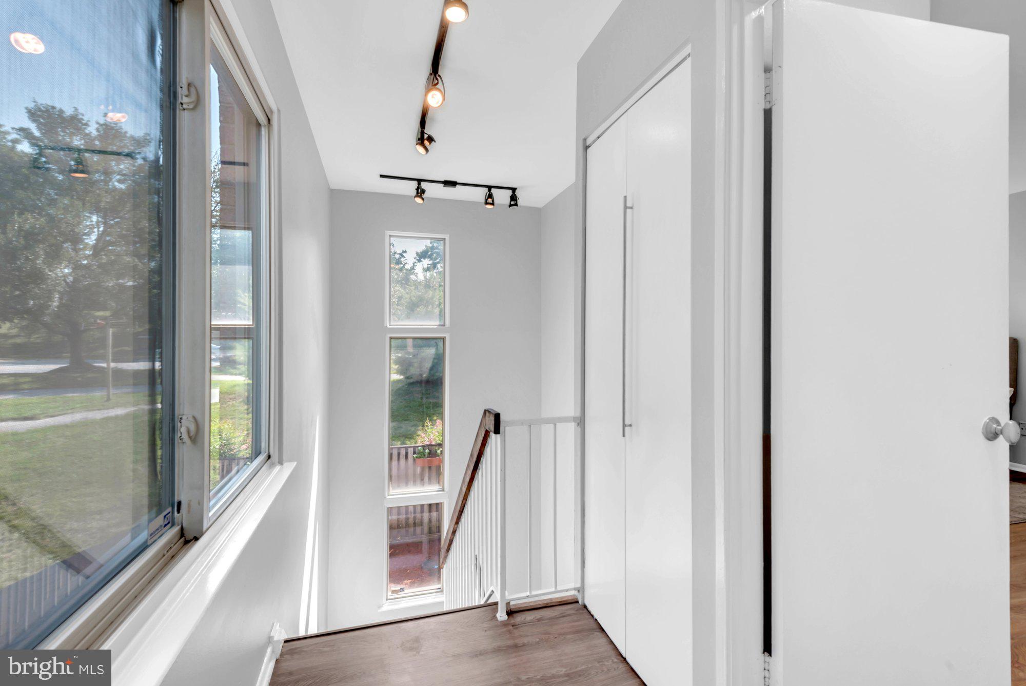 VILLAGE OF WILDE LAKE - Residential