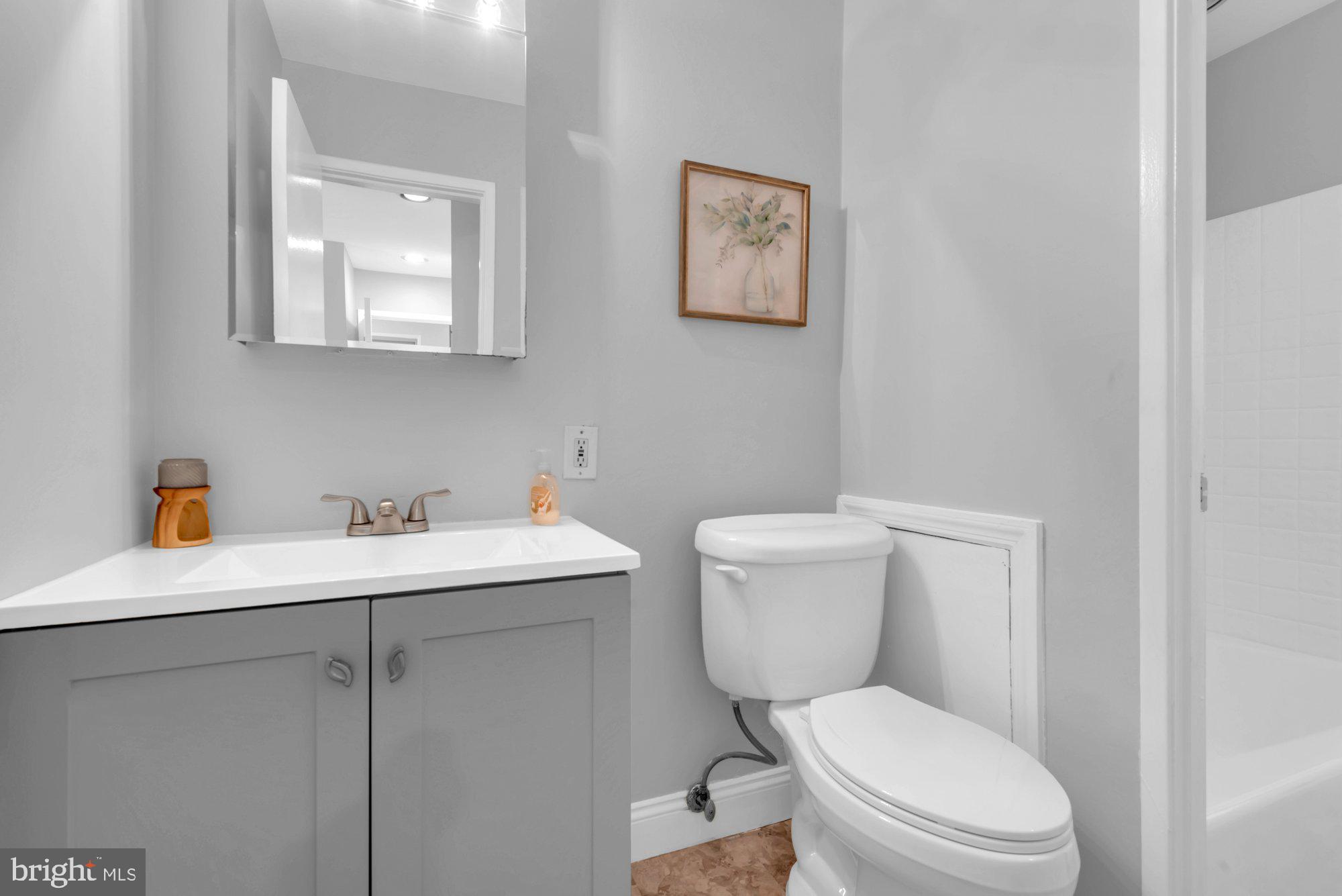 VILLAGE OF WILDE LAKE - Residential