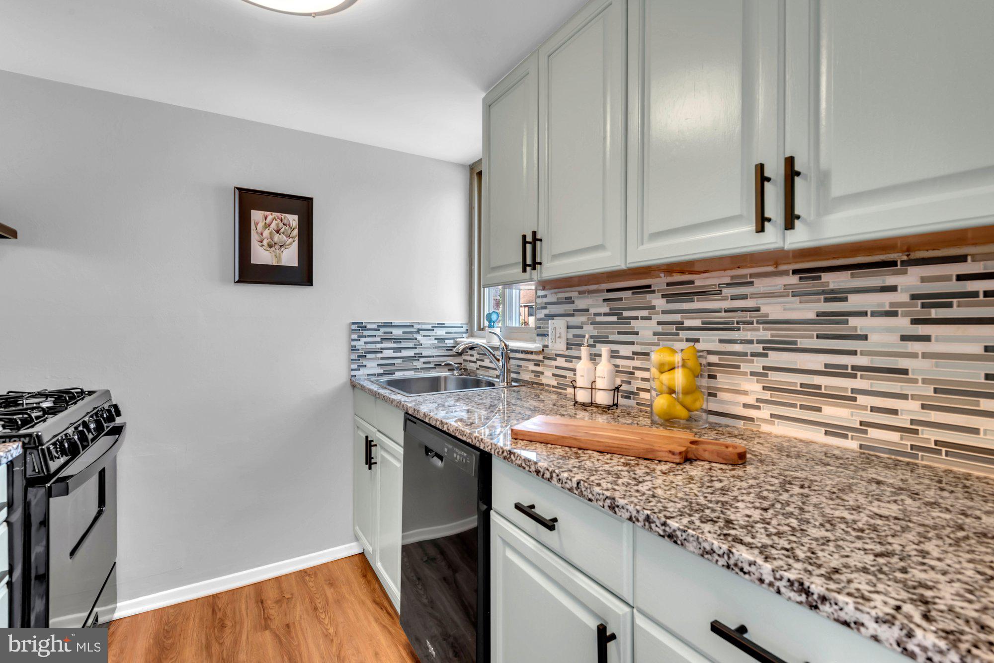 VILLAGE OF WILDE LAKE - Residential