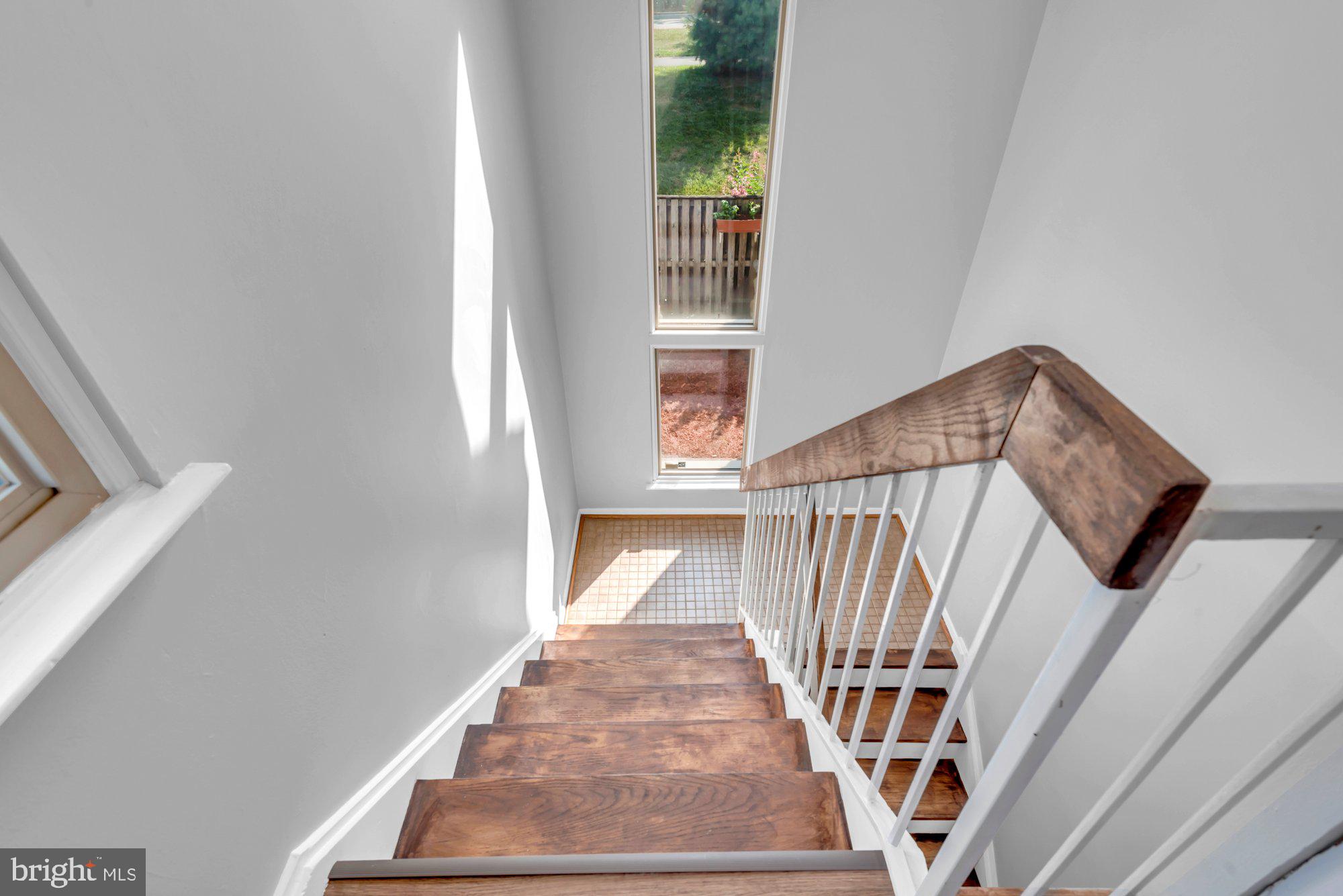 VILLAGE OF WILDE LAKE - Residential