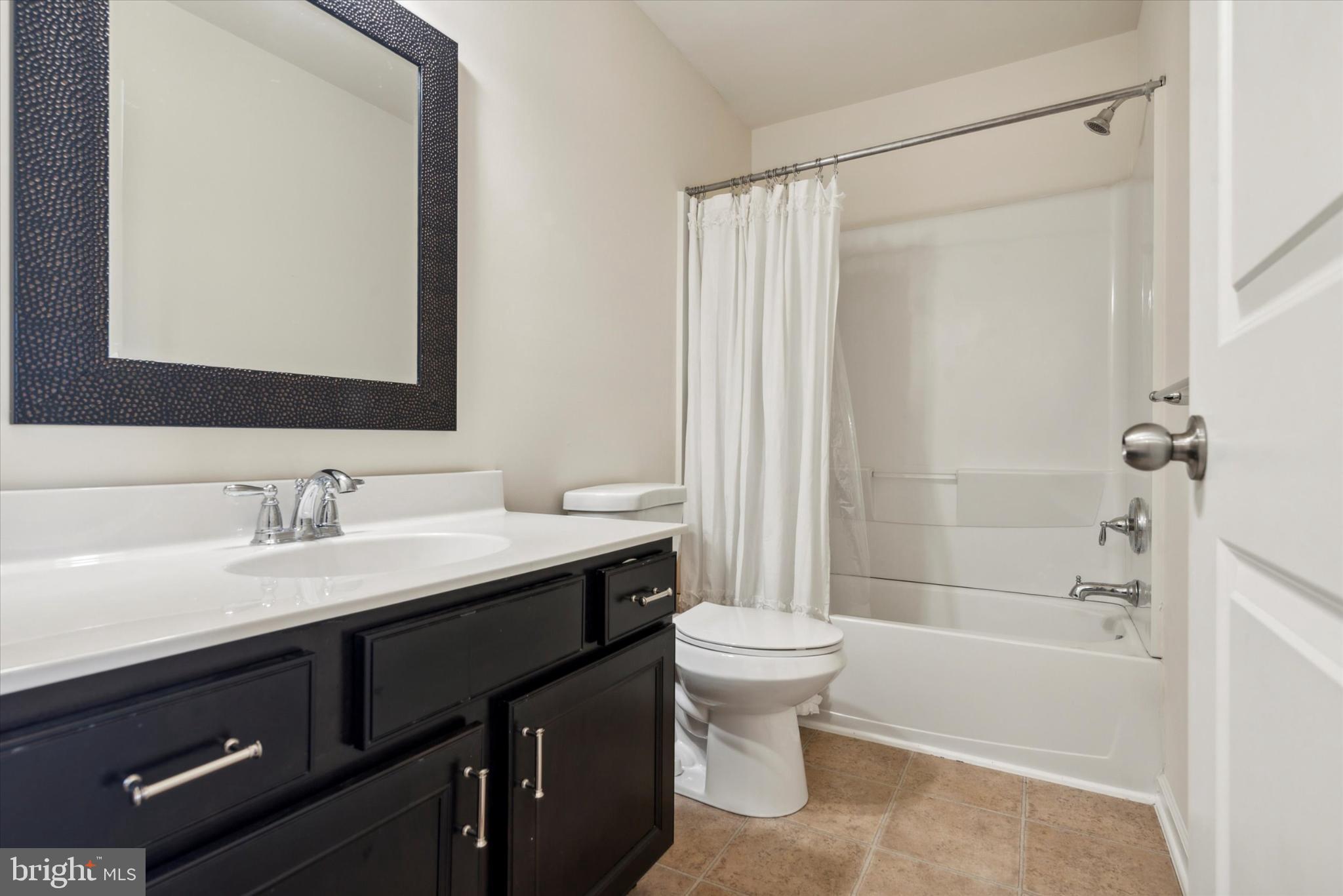 MERCER CT - Residential Lease