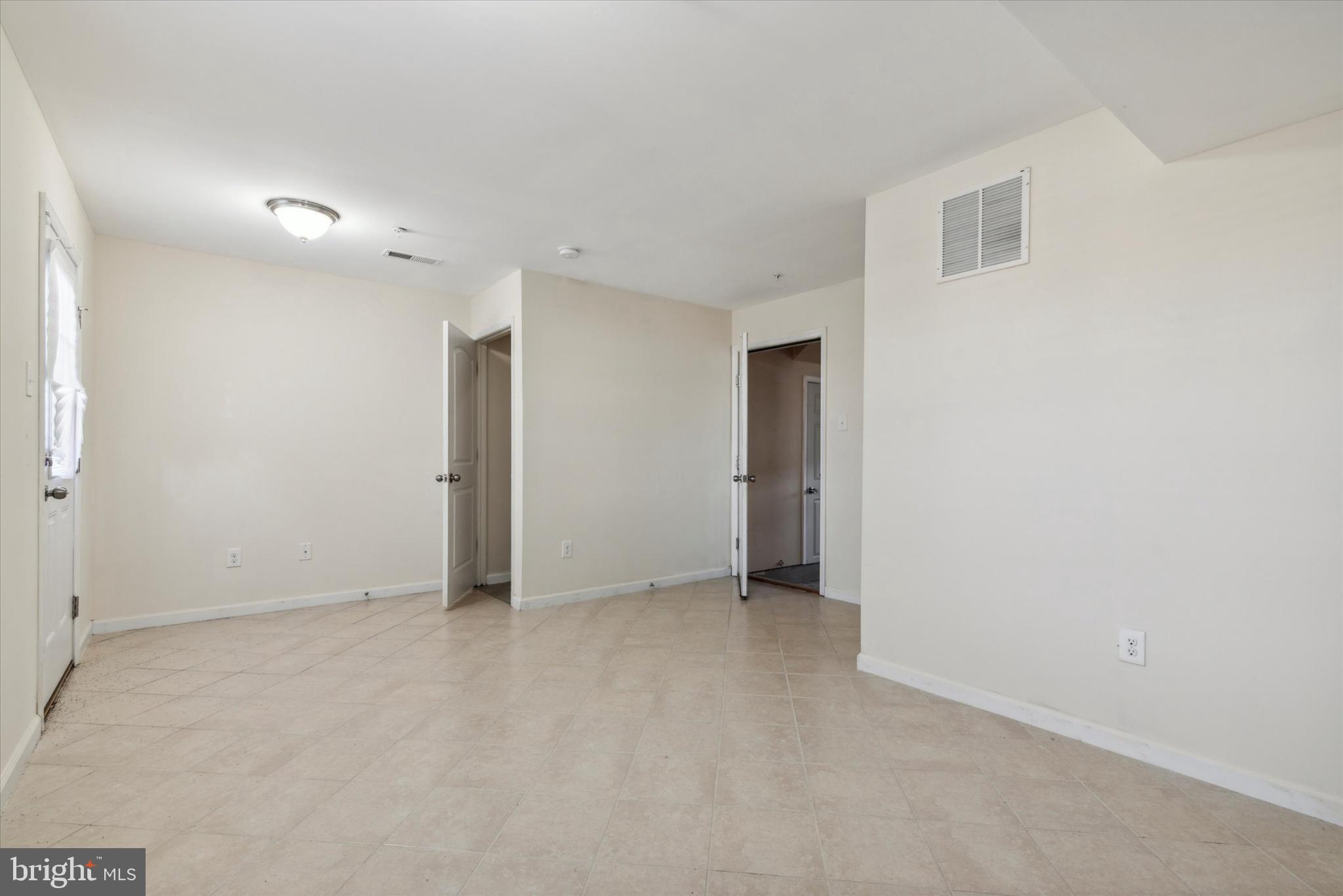 MERCER CT - Residential Lease