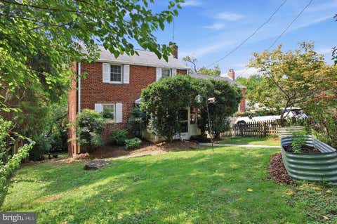 Photo of 2004 N Cleveland Street, ARLINGTON, VA 22201 (MLS # VAAR2077816)