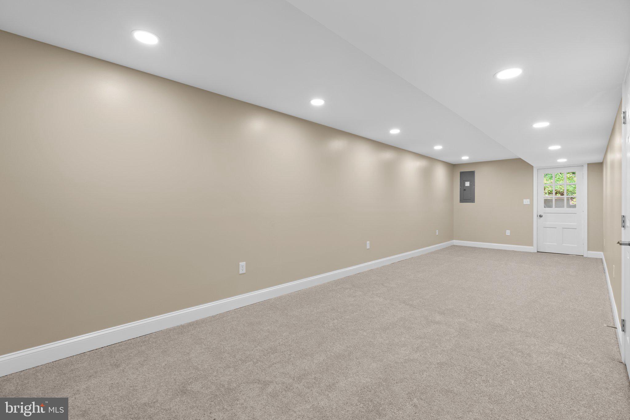 MILL CREEK TOWNE - Residential