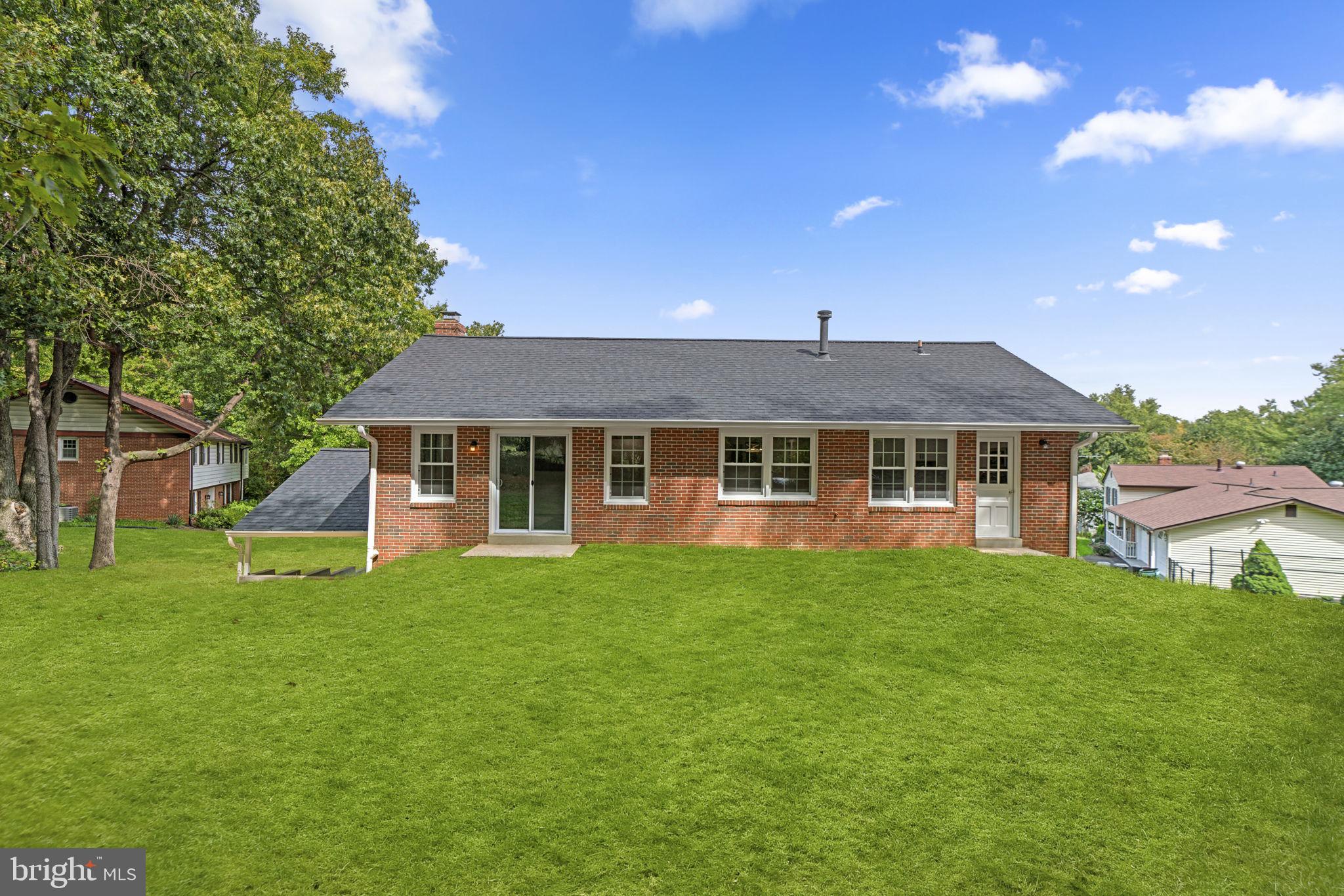 MILL CREEK TOWNE - Residential