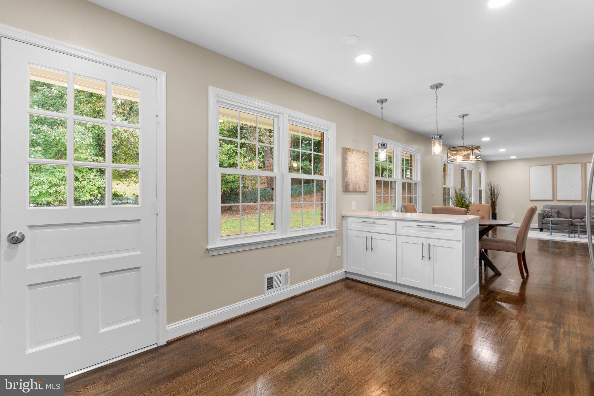 MILL CREEK TOWNE - Residential