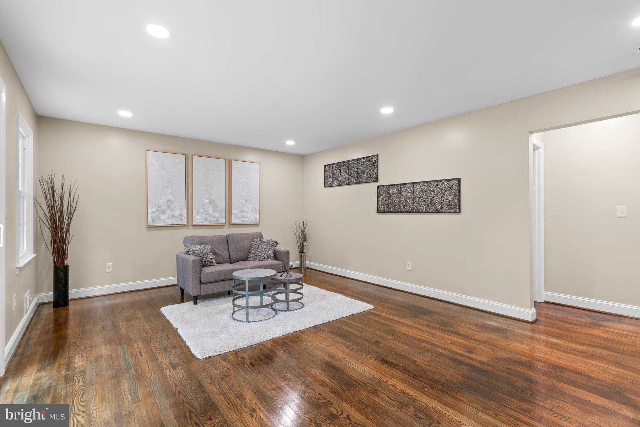 MILL CREEK TOWNE - Residential