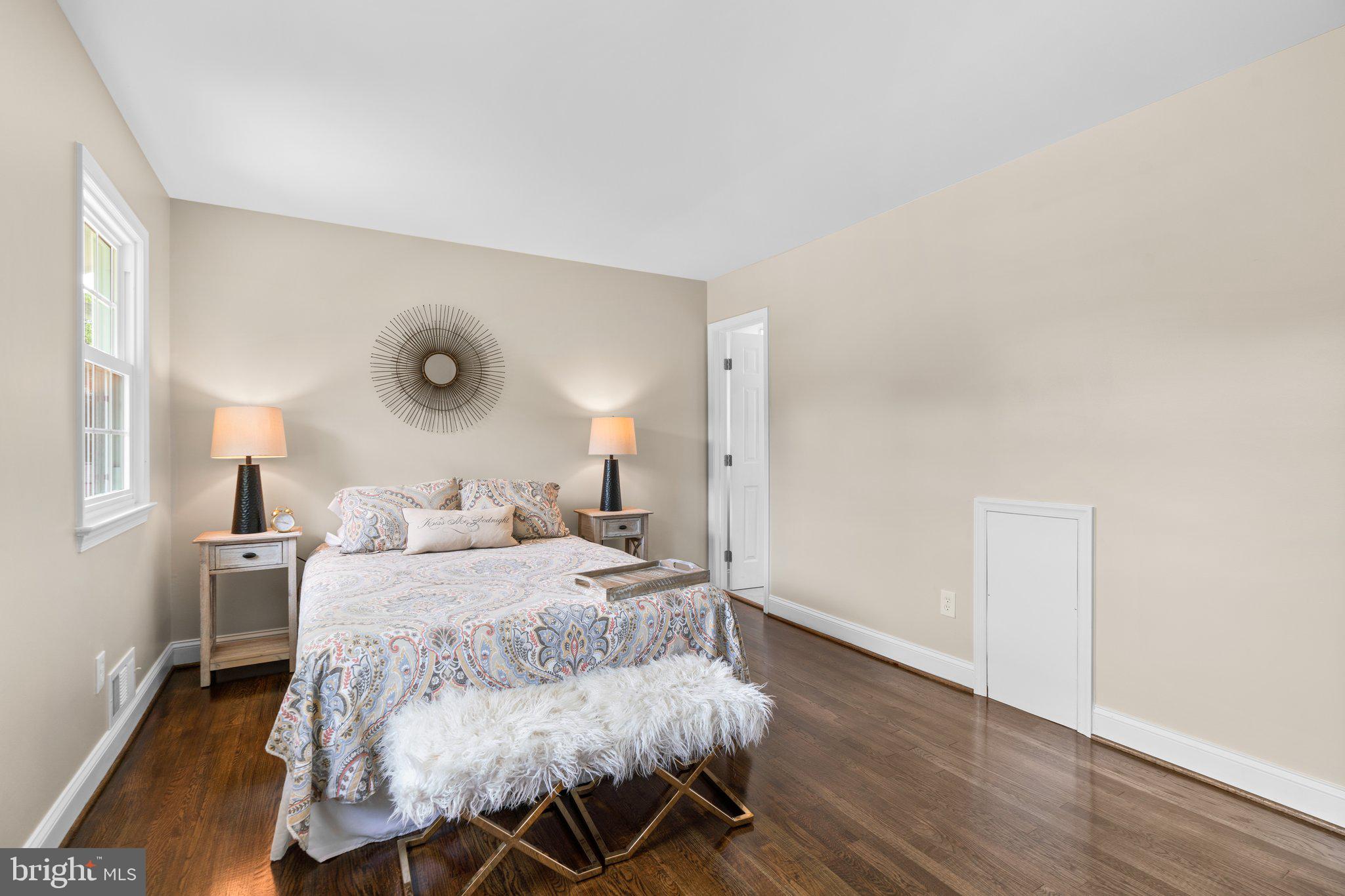 MILL CREEK TOWNE - Residential