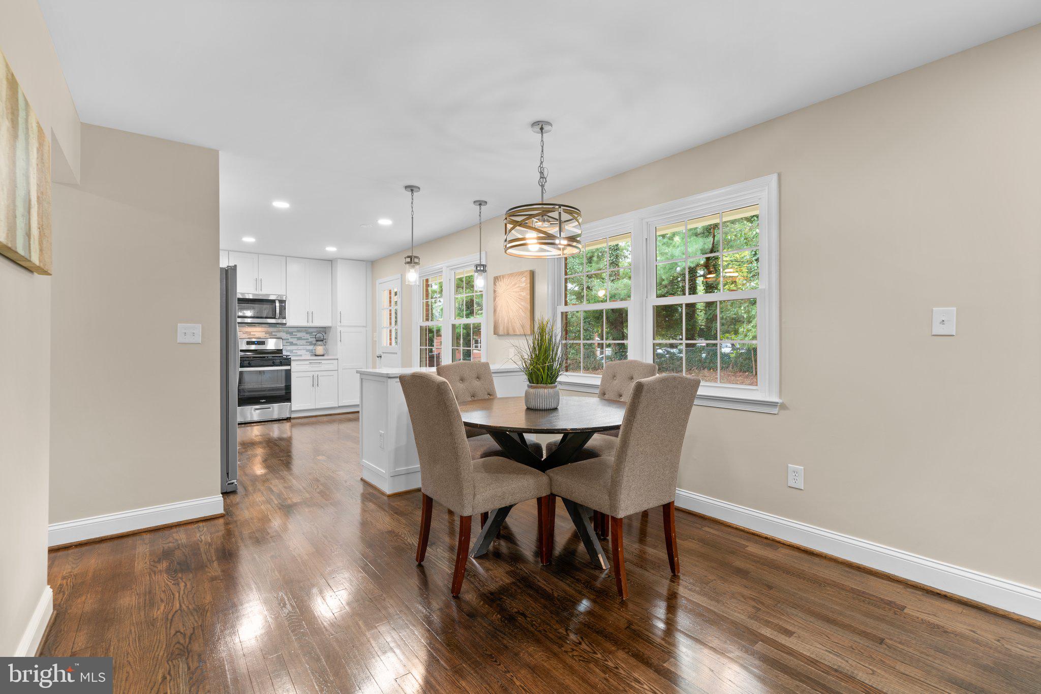 MILL CREEK TOWNE - Residential