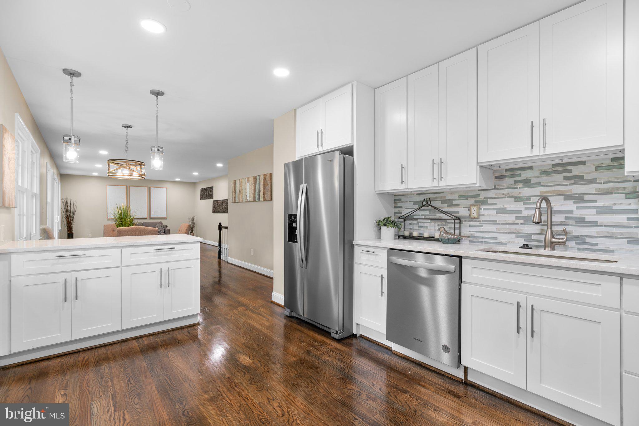 MILL CREEK TOWNE - Residential