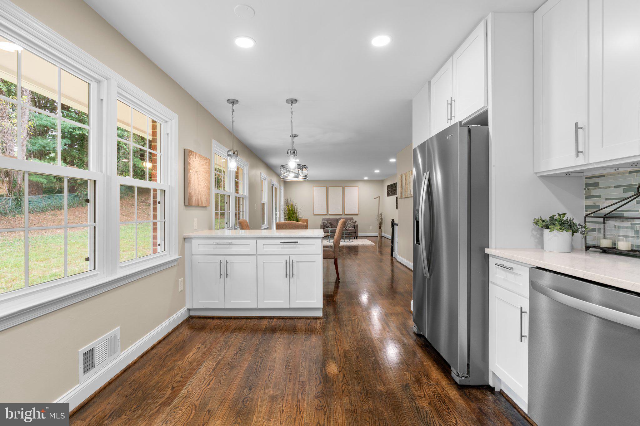 MILL CREEK TOWNE - Residential