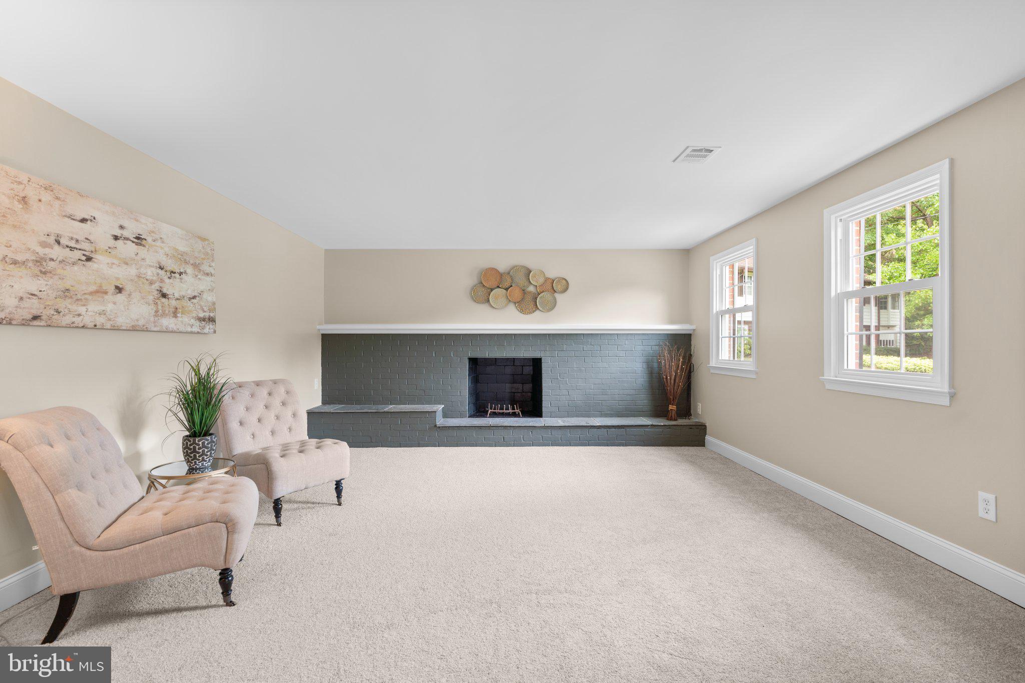 MILL CREEK TOWNE - Residential