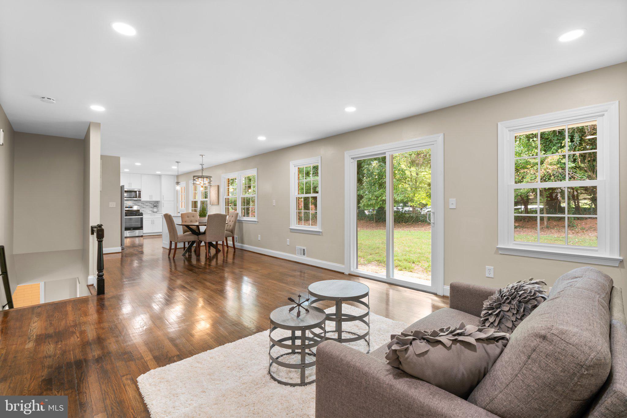 MILL CREEK TOWNE - Residential