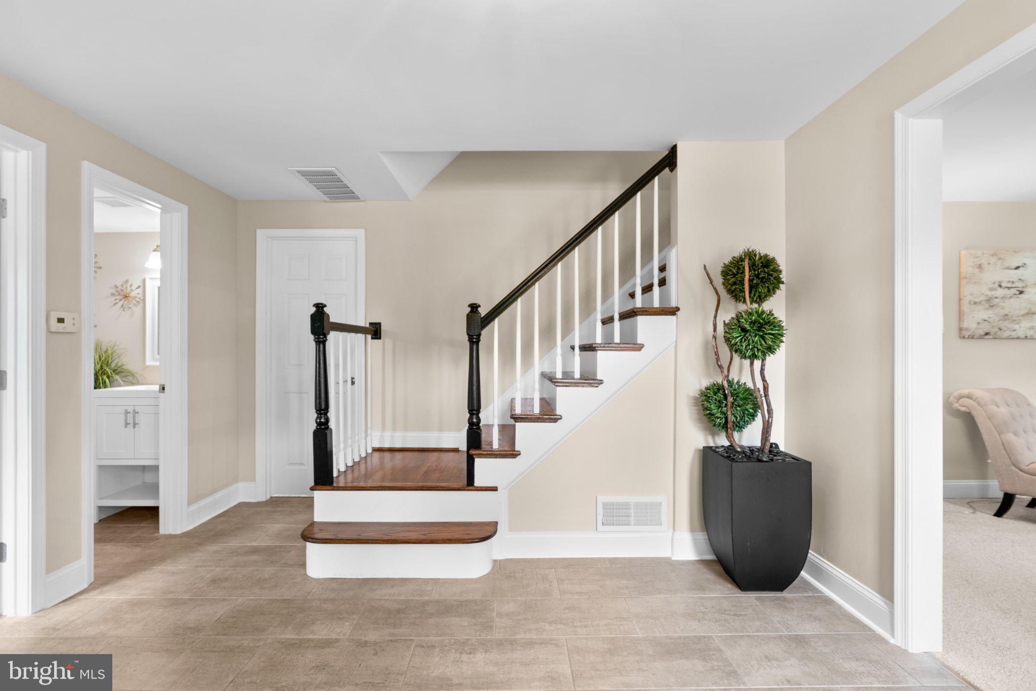 MILL CREEK TOWNE - Residential