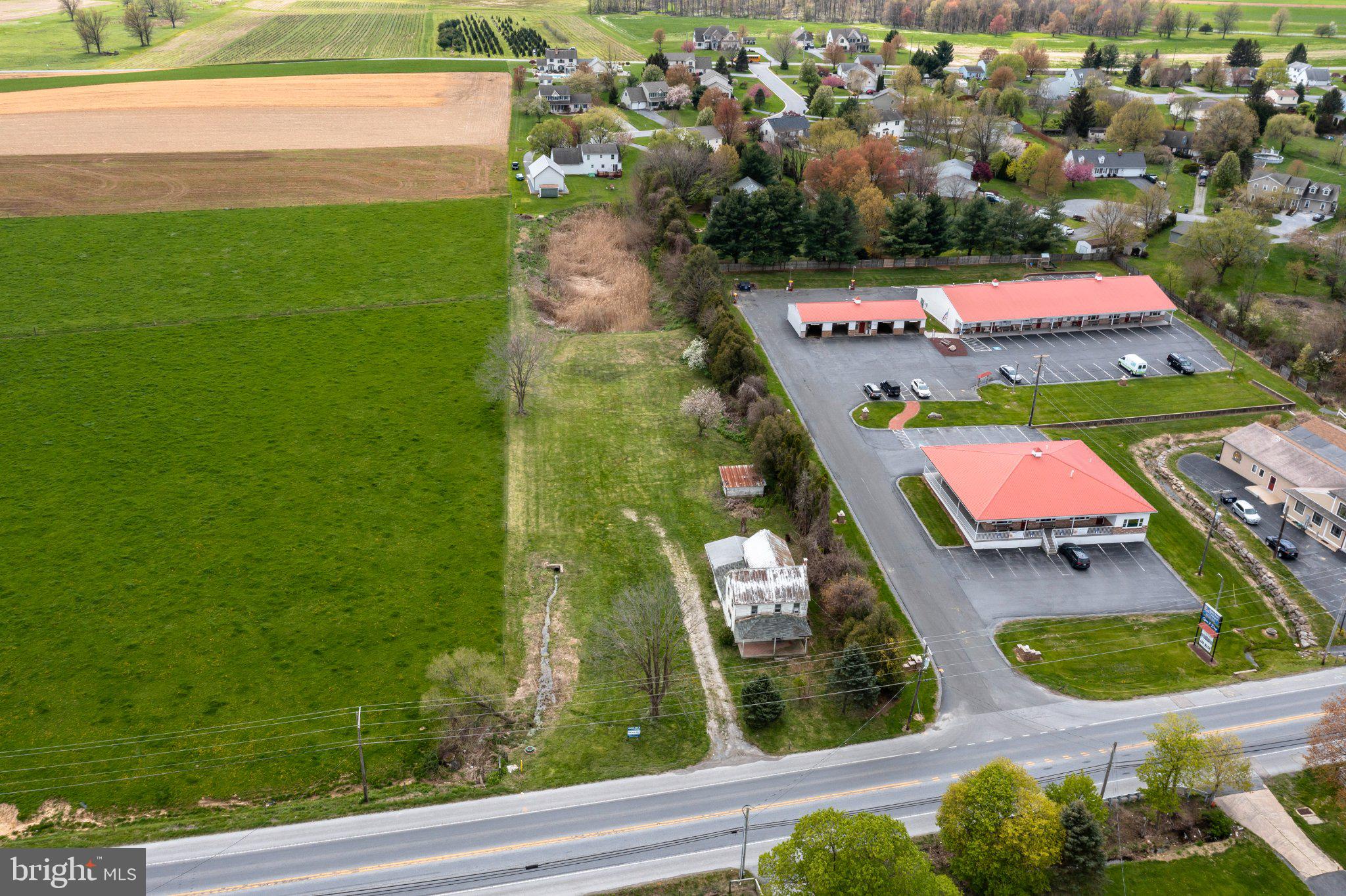 3766 HORSESHOE PIKE