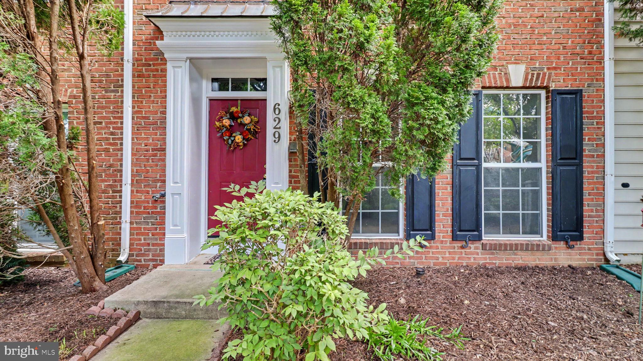 629 CHESTNUT HILL MEWS