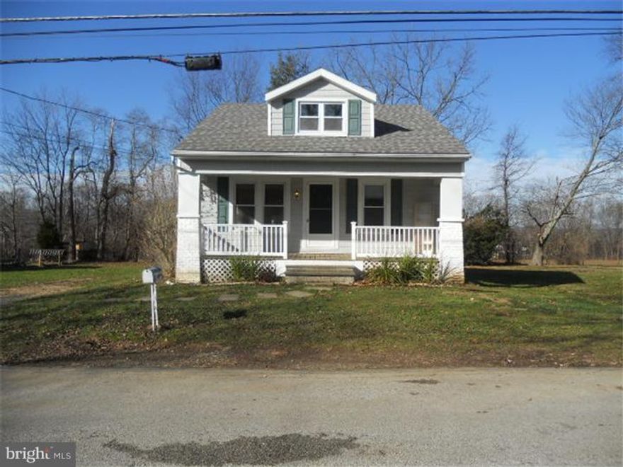 Unpack. That's it. Welcome to this lovely Cape located on one of Newtown Square's most private streets. House sits on a triple lot and backs up to playing fields, the perfect location! Cozy front porch welcomes you and enters into a formal living and dining room adjacent to a nice size kitchen with all necessary appliances. On the main level you will find two bedrooms and a full bath. Second level offers three additional bedrooms, all with oversized closets and bright natural light. The lower level is unfinished, but dry and huge, plenty of storage space. There's an outside entrance off the kitchen to the back yard. All carpets newly steam cleaned, freshly painted throughout and spotless. Added bonus brand new full bath. Truly move-in