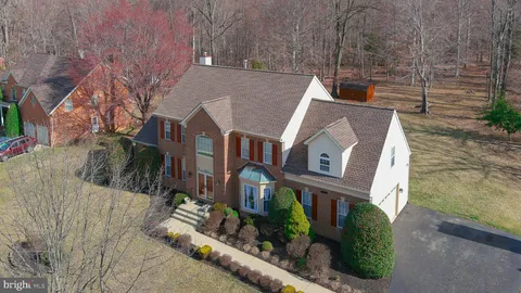 8910 Doris Drive, Fort Washington, MD MLS: MDPG2149200