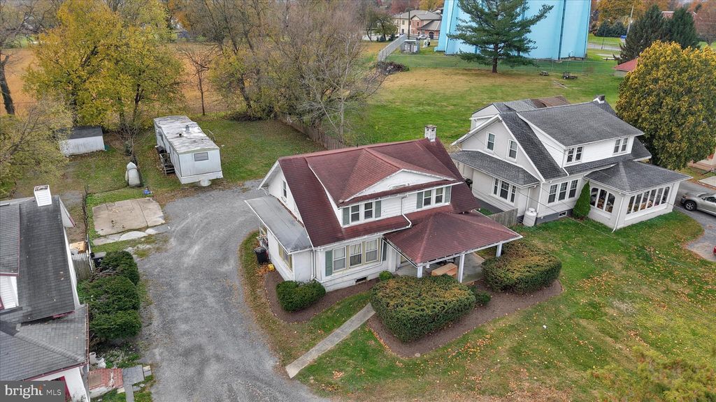 Photo of 1864 Lincoln Hwy E, LANCASTER, PA 17602 (MLS # PALA2079414)