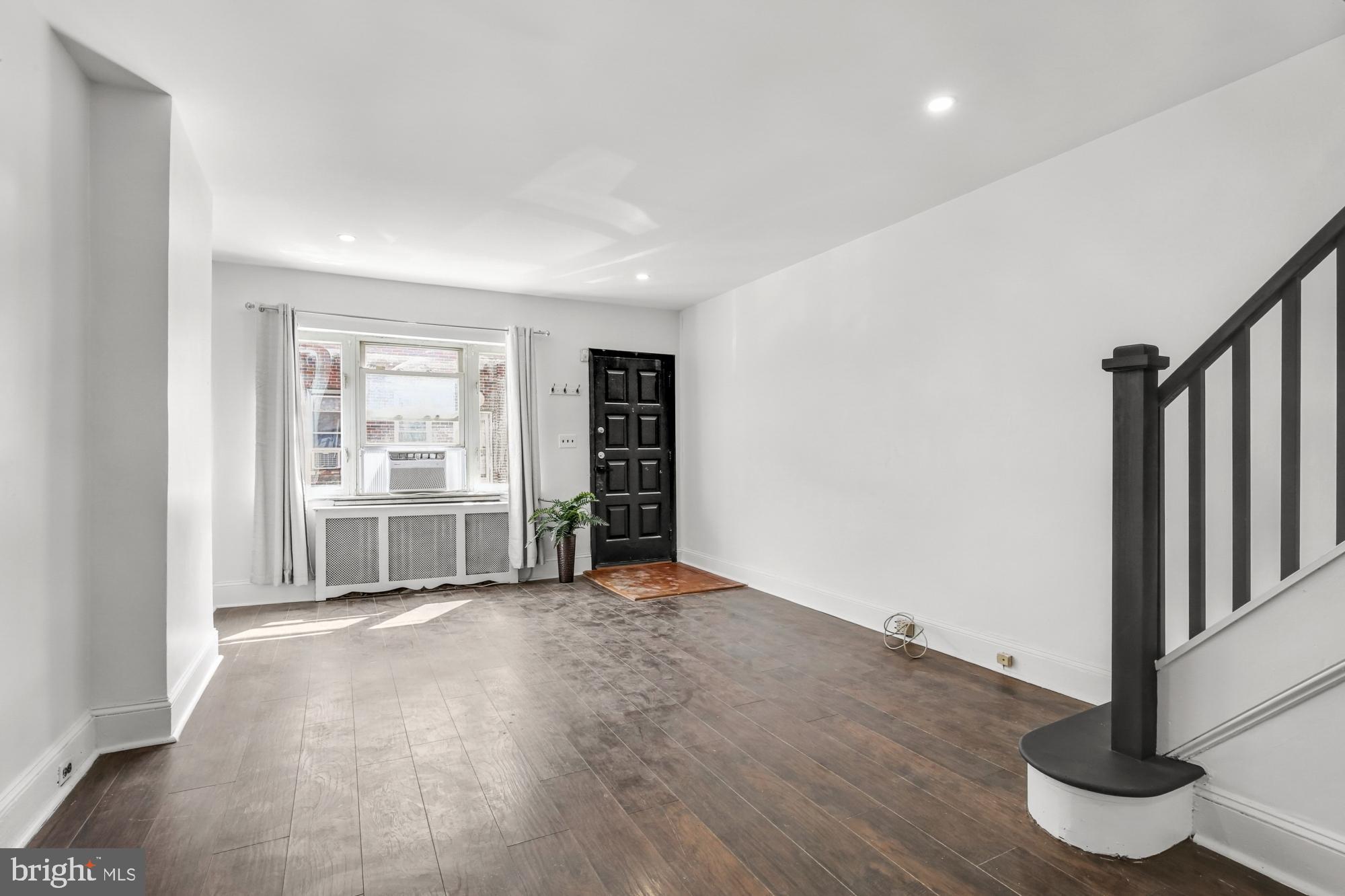 GIRARD ESTATES - Residential Lease