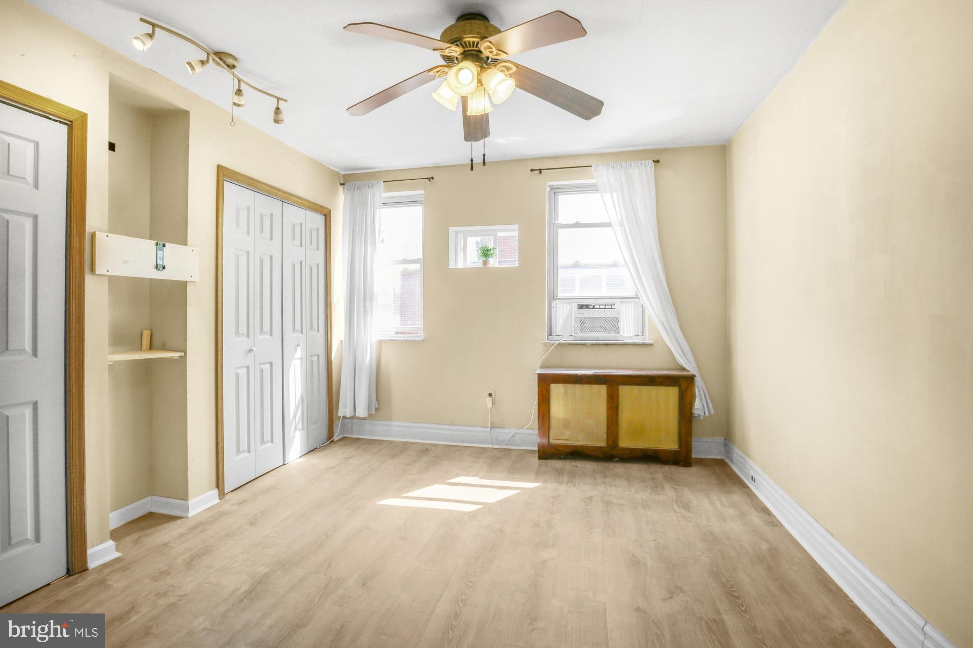 GIRARD ESTATES - Residential Lease