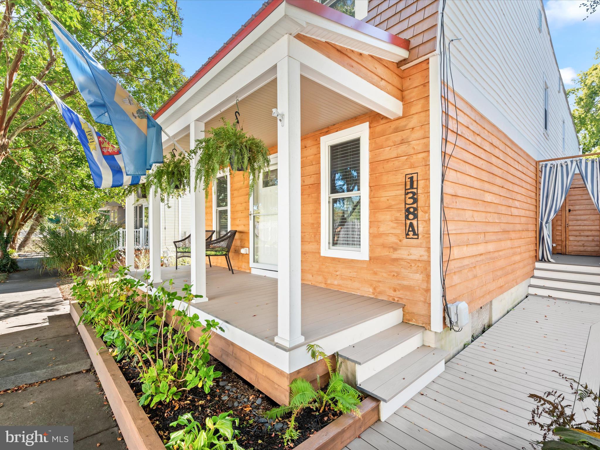 138 A&B S WASHINGTON AVENUE