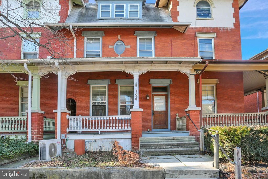 Photo of 724 N Lime Street, Lancaster, PA 17602 (MLS # PALA2045180)