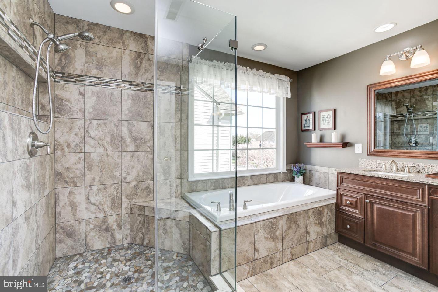 CLARKS GLEN - Residential