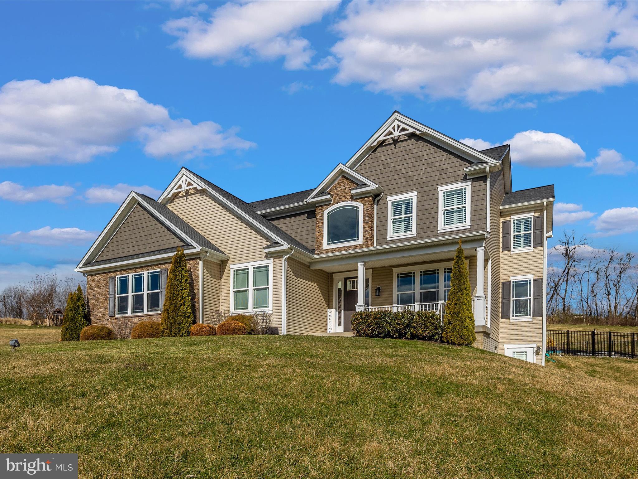 PAINTED ARCH PASS - Residential
