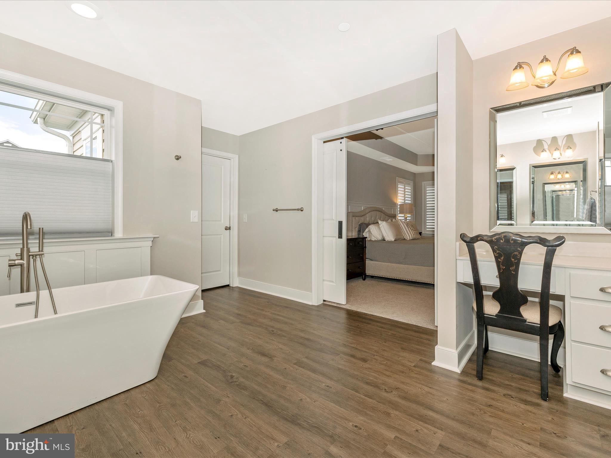 PAINTED ARCH PASS - Residential