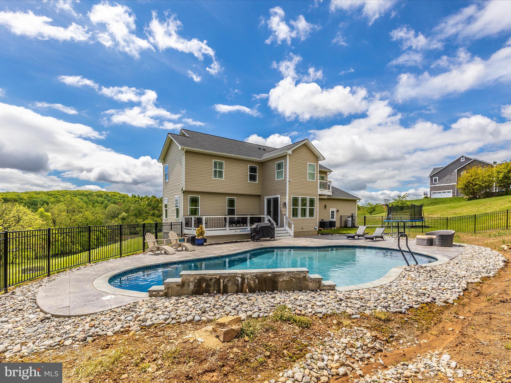 PAINTED ARCH PASS - Residential