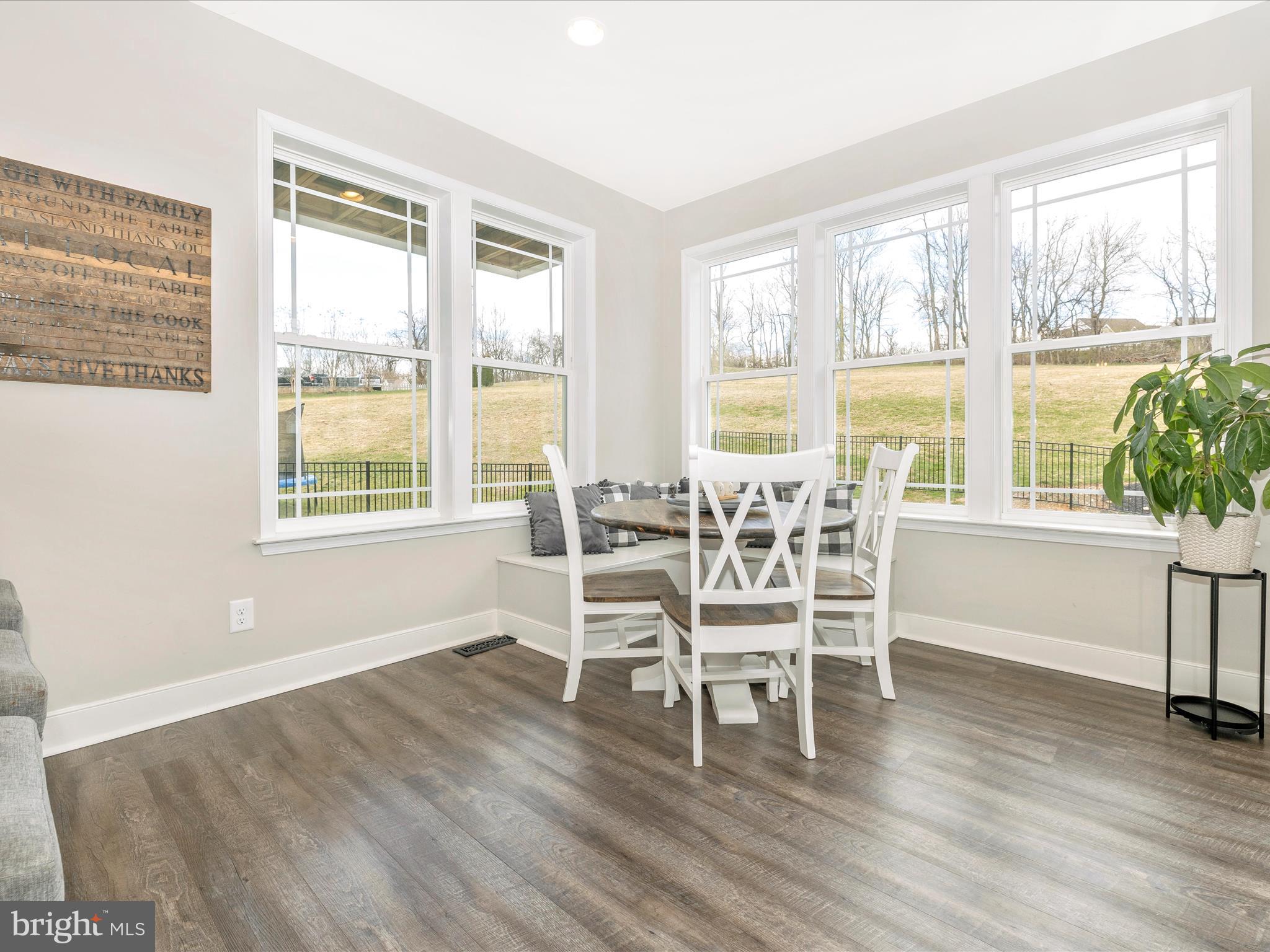 PAINTED ARCH PASS - Residential