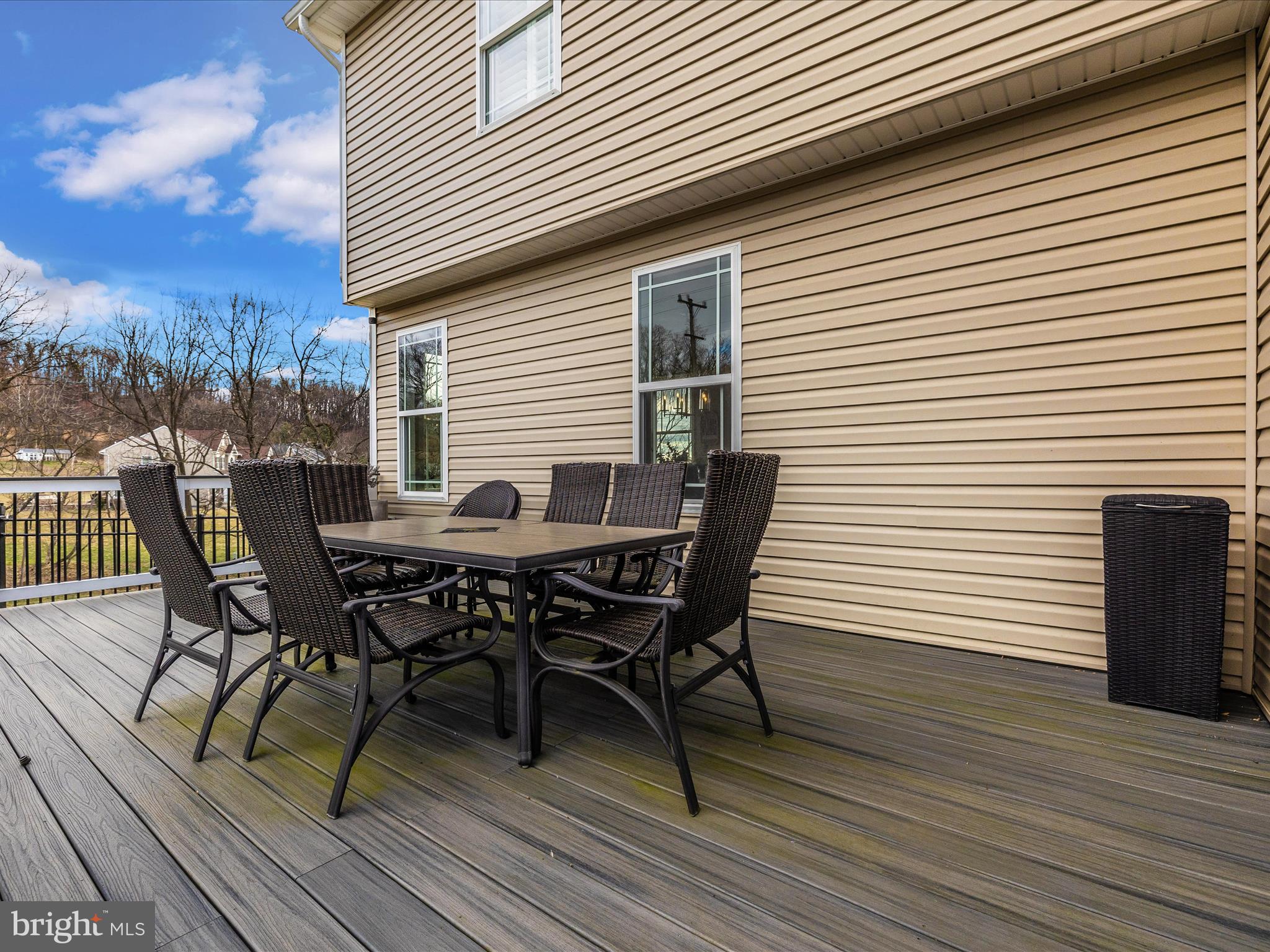 PAINTED ARCH PASS - Residential