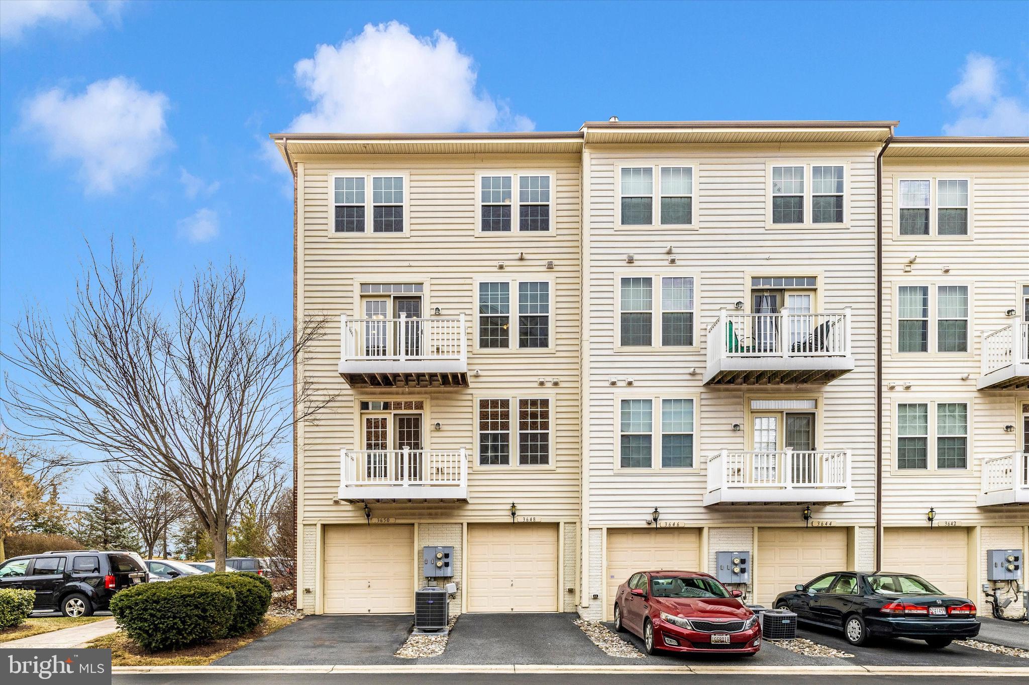 VILLAGES OF URBANA - Residential